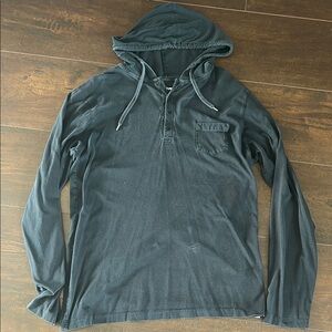 Active long sleeve shirt